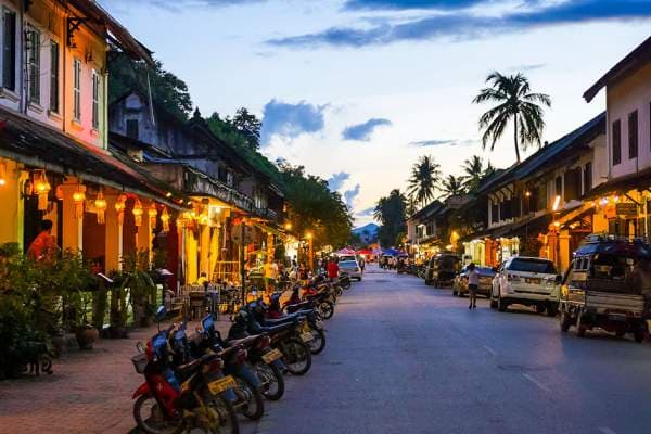 Azjatycka Wyprawa z Off Course Trips